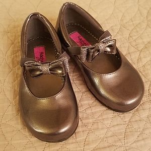 Dark gray dress shoes